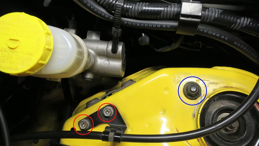 z32クスコ製ブレーキシリンダーストッパーの取付け