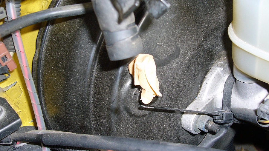 z32ブレーキブースターバキュームホースの交換