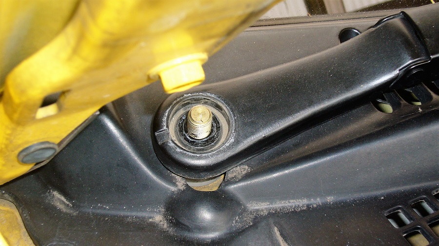 z32カウルトップの交換