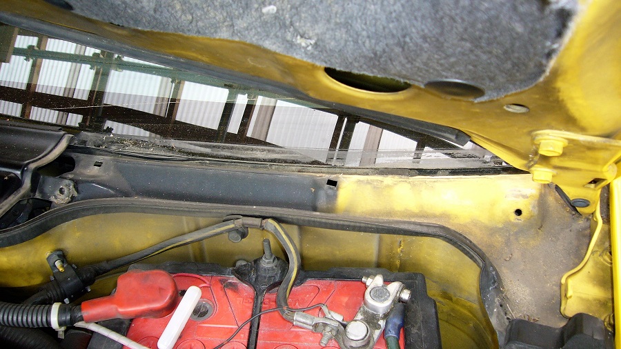 z32カウルトップの交換