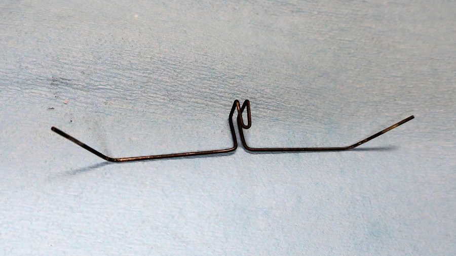 z32 er34フロントキャリパーのオーバーホール、ナット打ち替え、流用