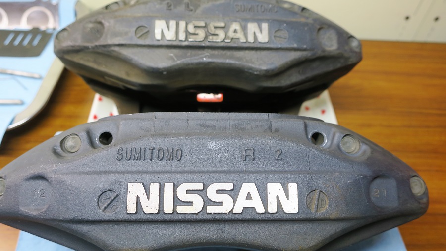 z32 er34フロントキャリパーのオーバーホール、ナット打ち替え、流用