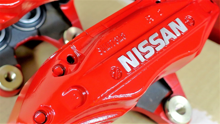 z32 er34フロントキャリパーのオーバーホール、ナット打ち替え、流用