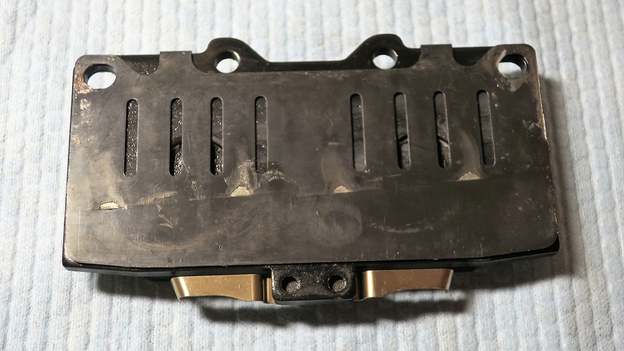 z32 er34フロントキャリパーのオーバーホール、ナット打ち替え、流用