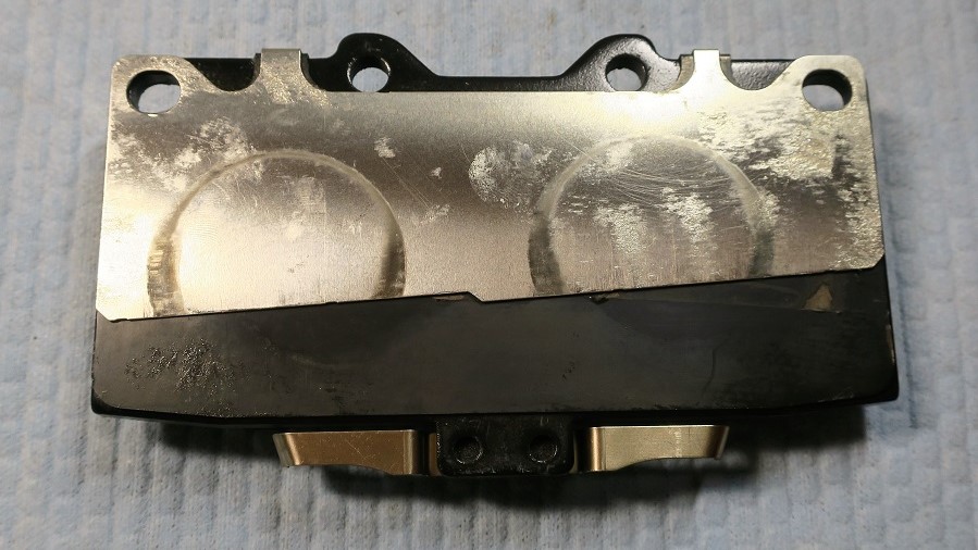 z32 er34フロントキャリパーのオーバーホール、ナット打ち替え、流用