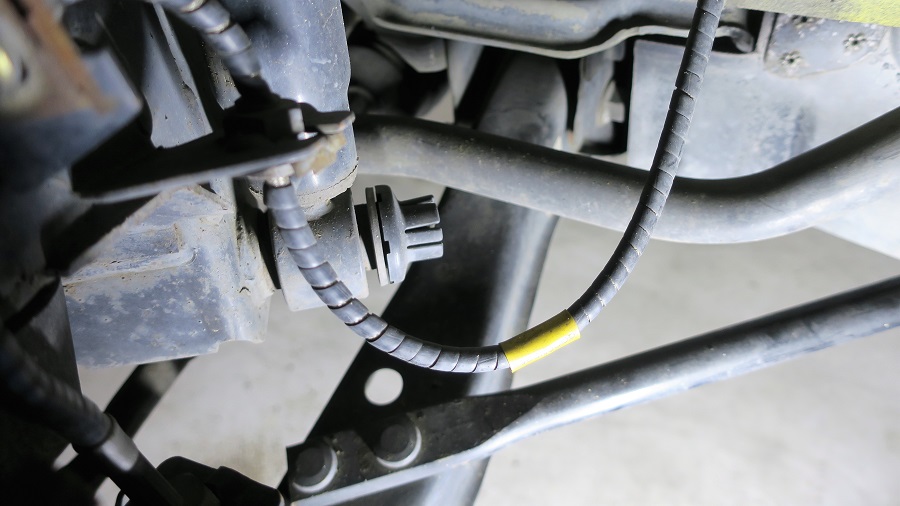 z32純正ショックアブソーバーの交換