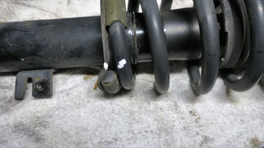 z32純正ショックアブソーバーの交換