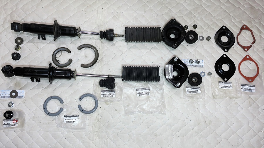 z32純正ショックアブソーバーの交換