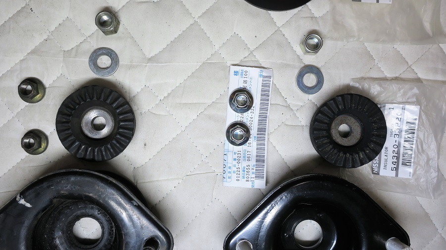 z32純正ショックアブソーバーの交換