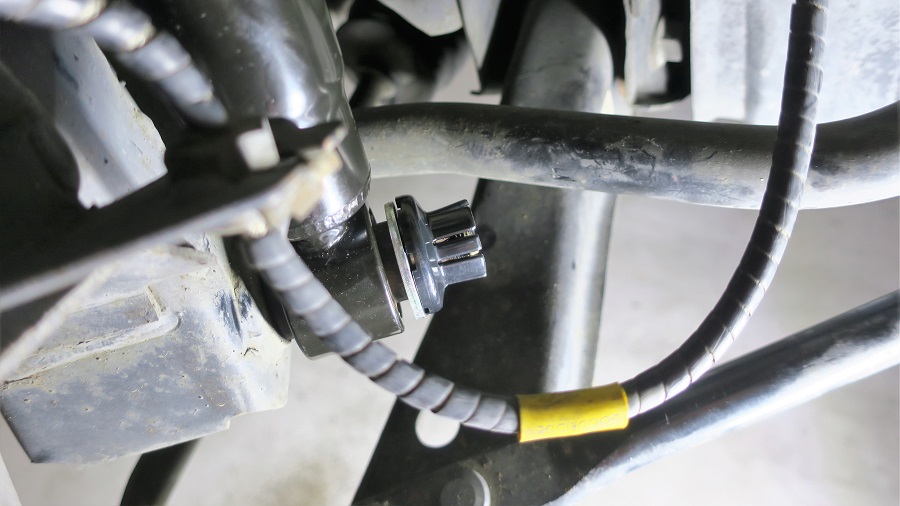 z32純正ショックアブソーバーの交換