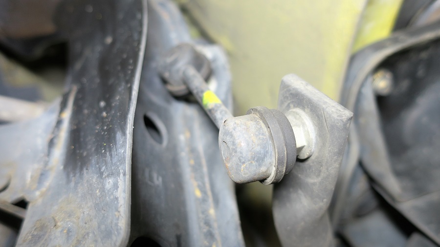 z32フロントスタビライザーブッシュの交換