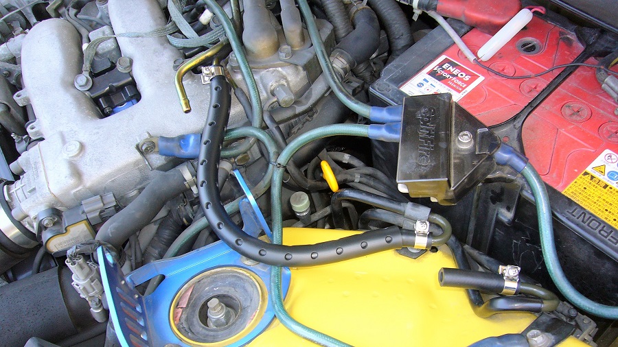 z32エンジンルーム内の燃料系統の交換