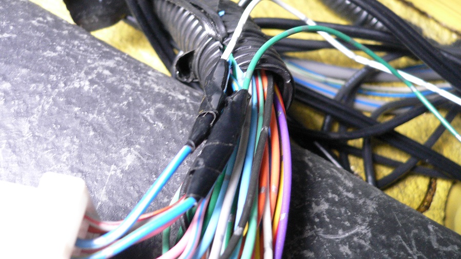 z32ギアポジションモニターの取付け