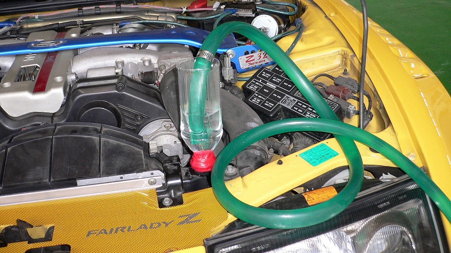 z32ロングライフクーラントの交換