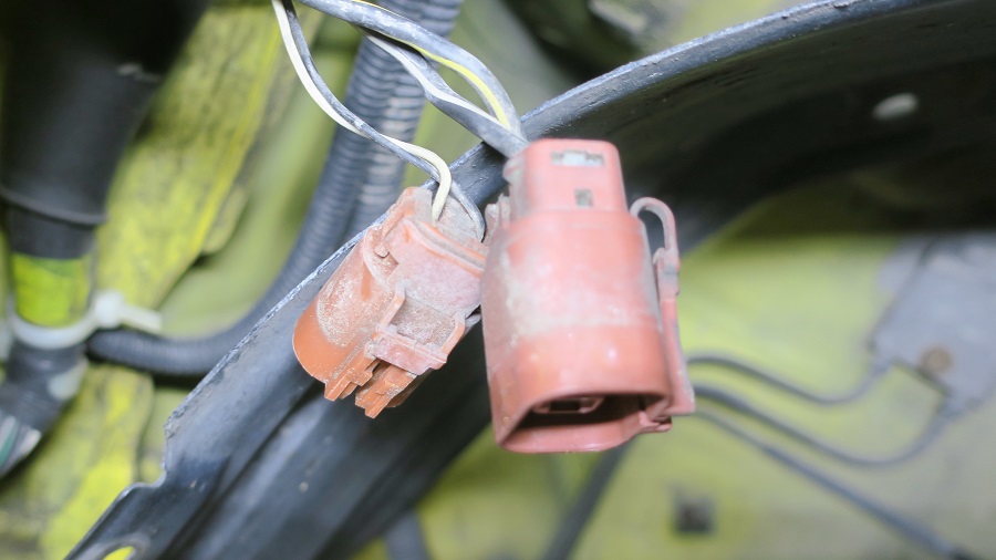 z32npリレーの交換