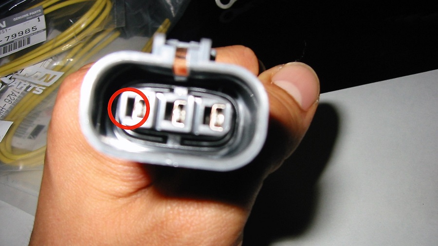 z32プラグ＆コネクターの交換