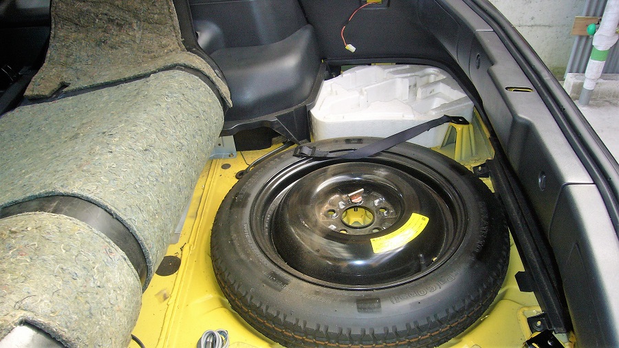 z32リア内張りの取外し【BOSE BOX取付までの道程】