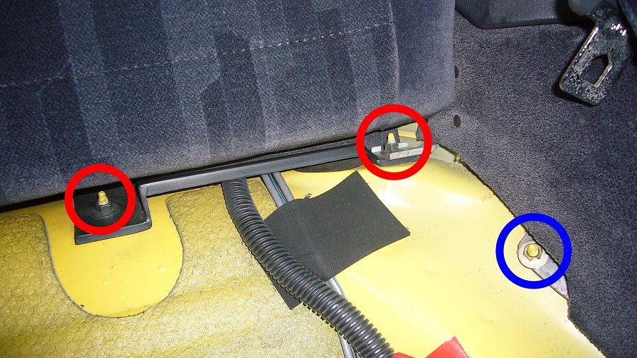 z32リア内張りの取外し【BOSE BOX取付までの道程】