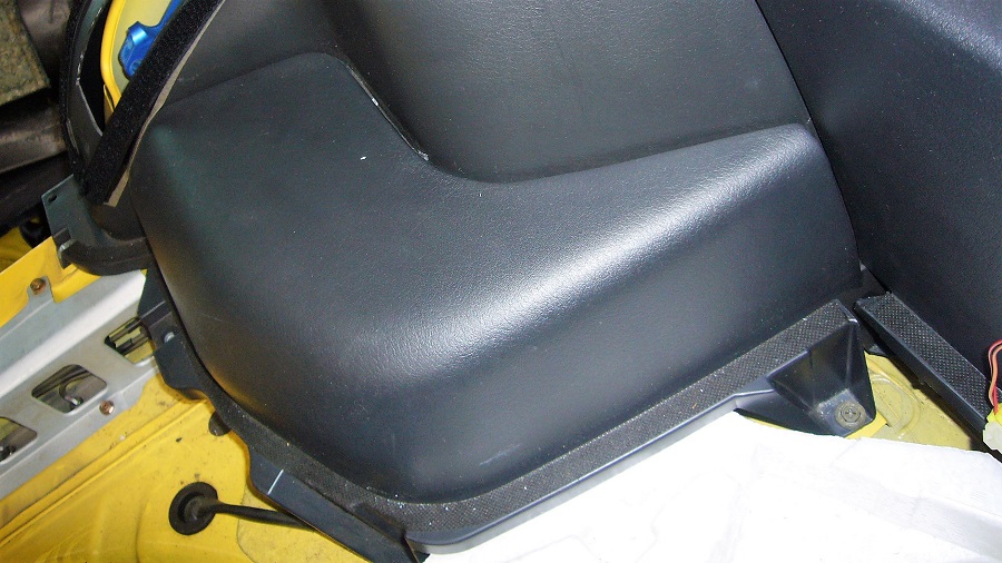 z32リア内張りの取外し【BOSE BOX取付までの道程】