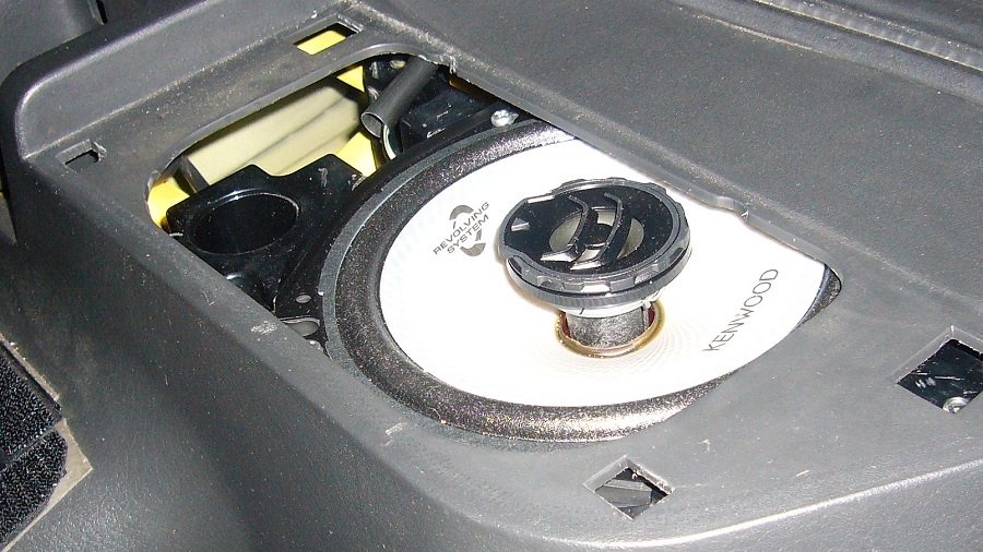 z32リア内張りの取外し【BOSE BOX取付までの道程】