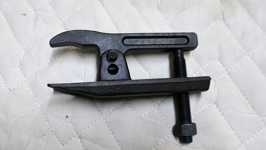 z32リアロアアームの交換