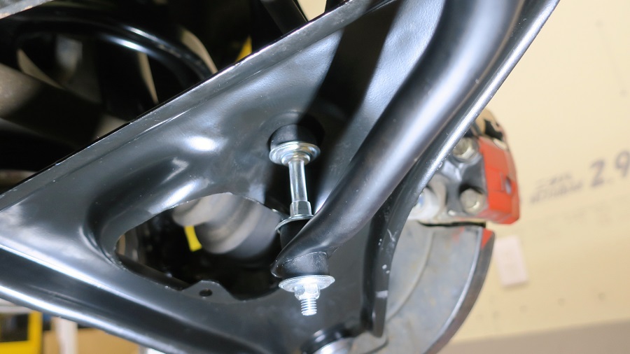 z32リアロアアームの交換