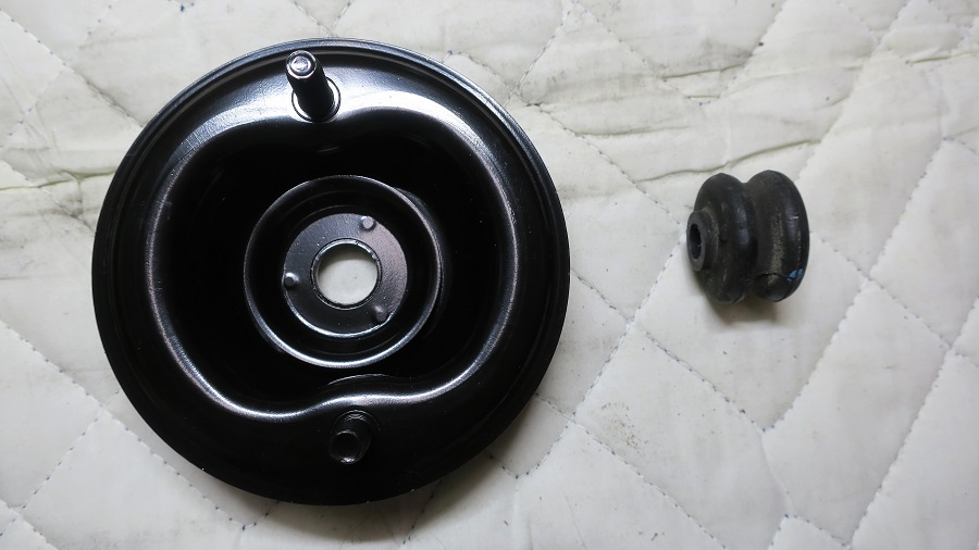 z32純正ショックアブソーバーの交換