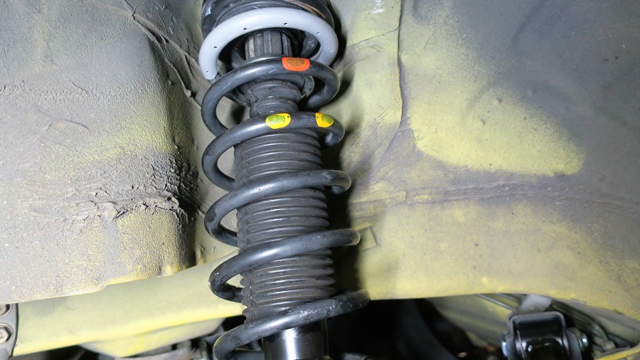 z32純正ショックアブソーバーの交換