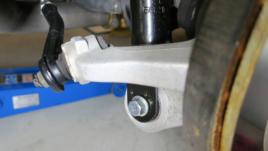 z32純正ショックアブソーバーの交換