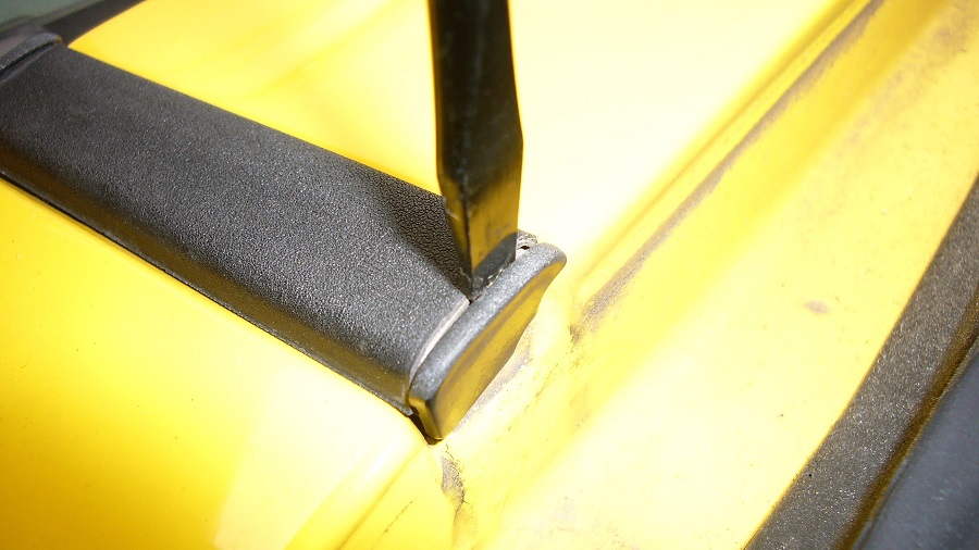 z32ルーフサイドモールの交換