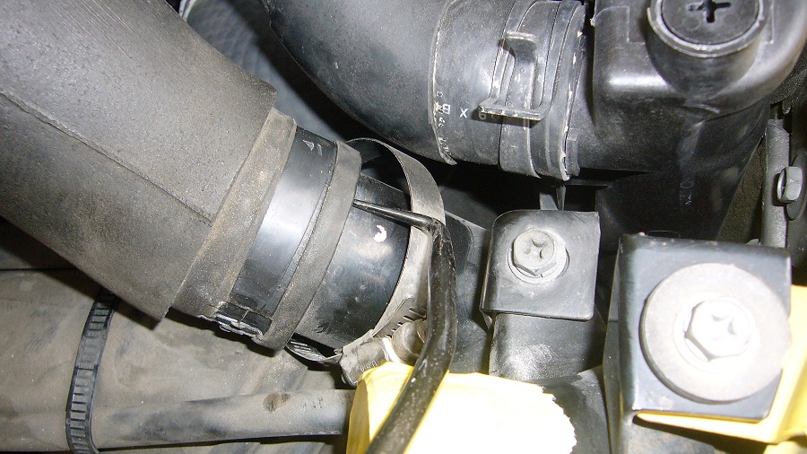 z32サージタンク（コレクター）の取外し