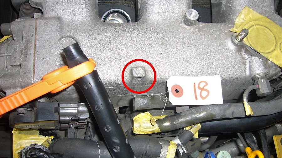 z32サージタンク（コレクター）の取外し