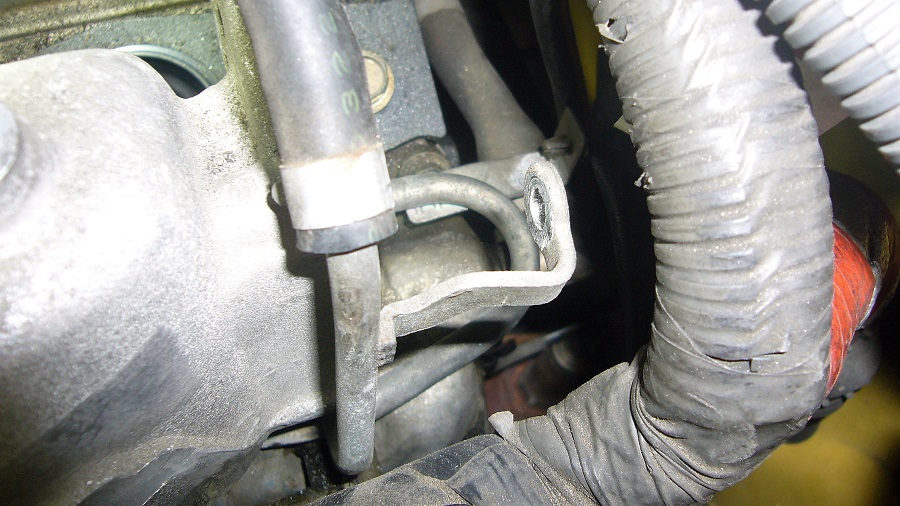 z32サージタンク（コレクター）の取外し