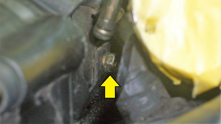 z32サージタンク（コレクター）の取外し