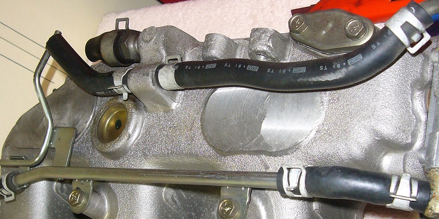 z32サージタンクの取付けと付帯するホース類の交換