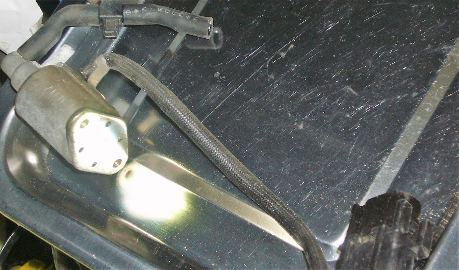 z32サージタンクの取付けと付帯するホース類の交換