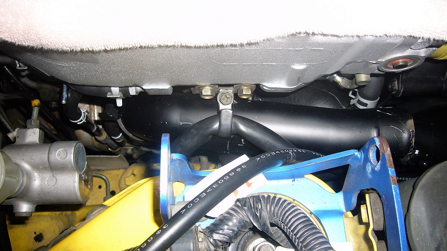 z32サージタンクの取付けと付帯するホース類の交換