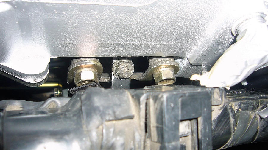 z32サージタンクの取付けと付帯するホース類の交換