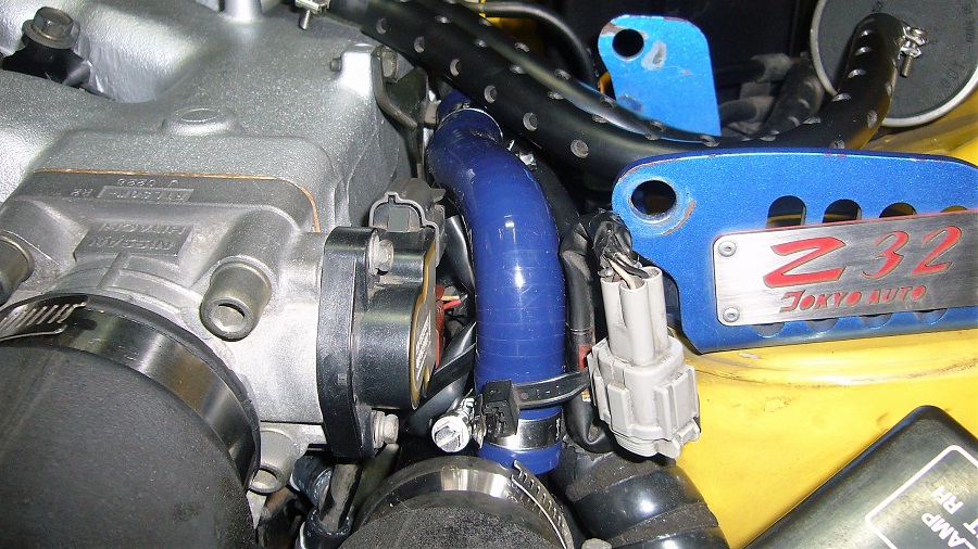 z32サージタンクの取付けと付帯するホース類の交換