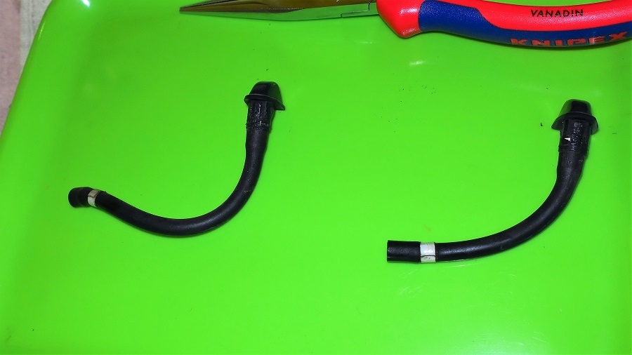 z32フロントウォッシャ―ノズル及びホースの交換