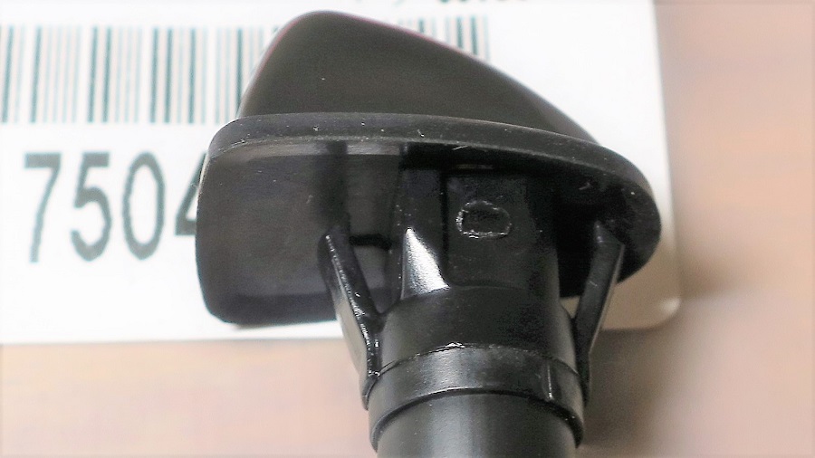 z32フロントウォッシャ―ノズル及びホースの交換