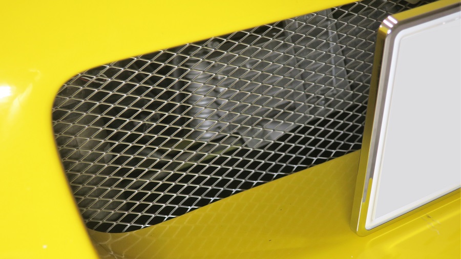 Z32トラストグレイサーフロントバンパー