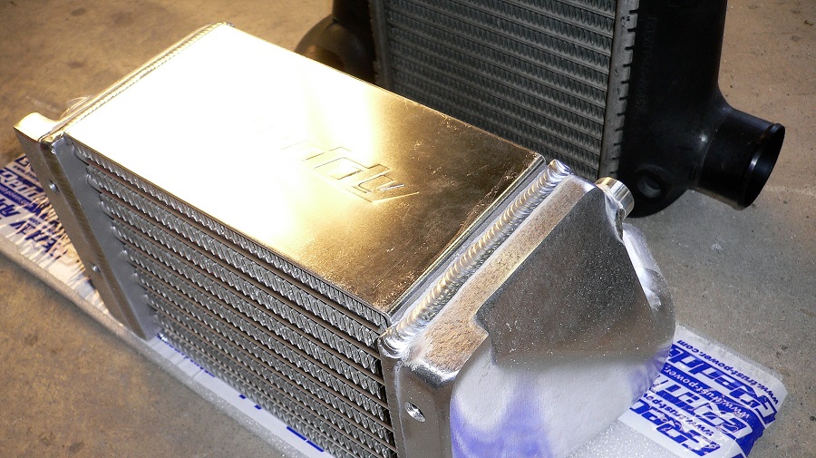 Z32トラストSPEC-Rインタークーラー