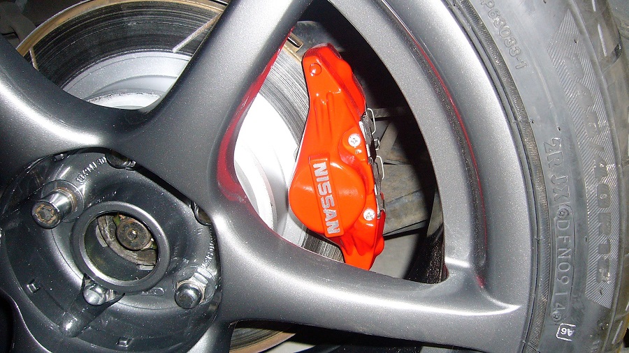 Z32耐熱赤塗装リアキャリパー