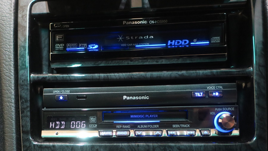 Z32Panasonic(パナソニック)Strada CN-HDS950MD