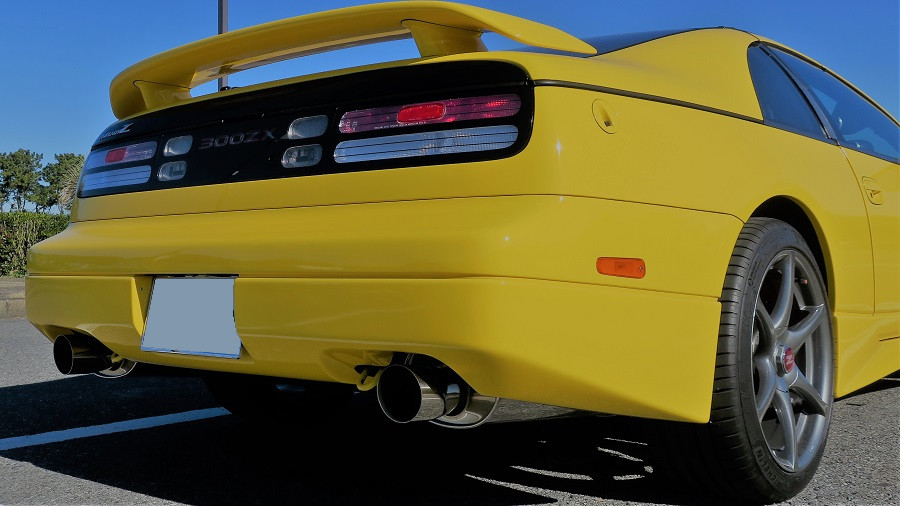 Z32フジツボレガリスRマフラー