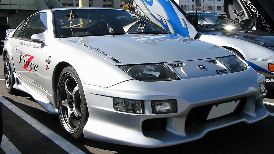 Z32節ぶんオフ オートウェーブ新山下店