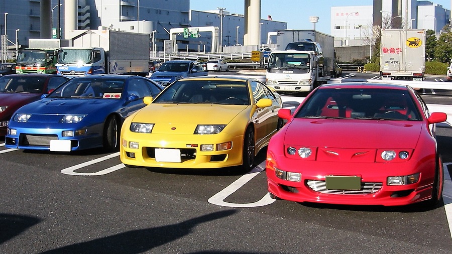 Z32節ぶんオフ オートウェーブ新山下店