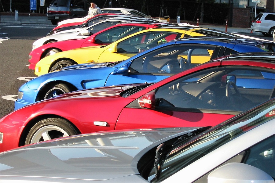 Z32節ぶんオフ オートウェーブ新山下店