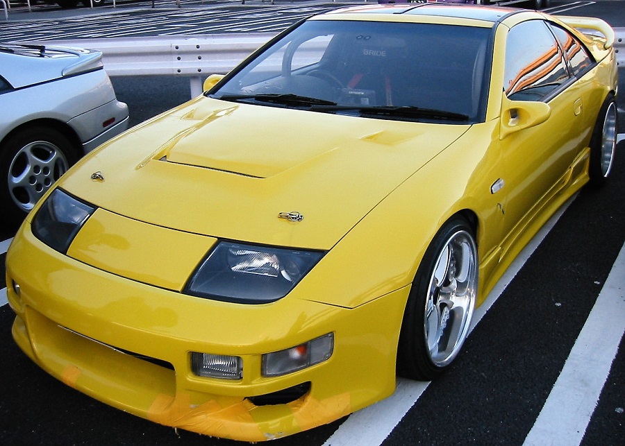 Z32節ぶんオフ オートウェーブ新山下店